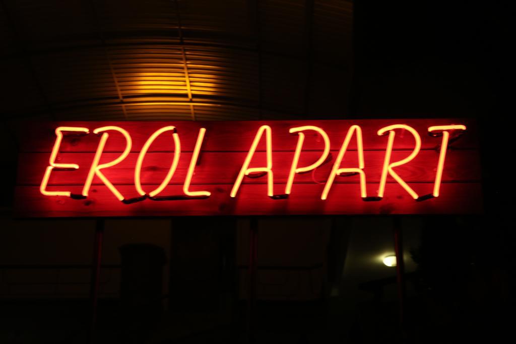 كمر Erol Apart المظهر الخارجي الصورة